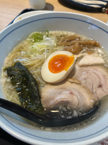 「直久らーめん」@麺処 直久 晴海トリトン店の写真