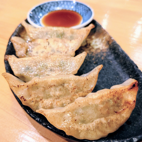 「餃子」@麺処 吉  大門店の写真