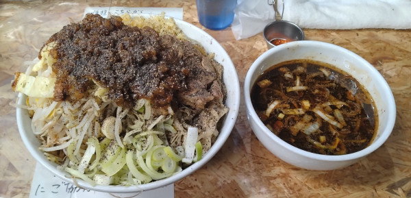 「(限定)ﾌﾞﾗｯｸ軍団(つけめん)」@自家製麺 まさき（非乳化） 2号店の写真