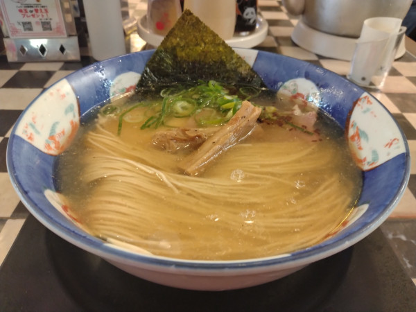 「しおそば」@麺や食堂 本店の写真