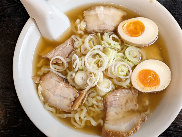 「味玉らーめん（大盛）」@喜多方ラーメン 坂内 亀戸店の写真