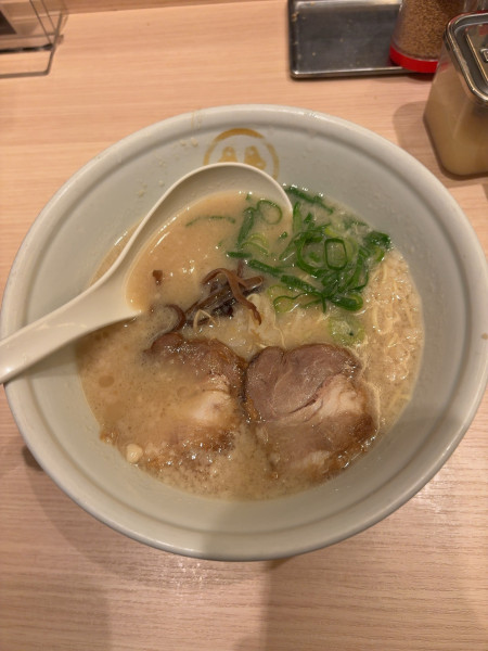 「豚骨」@TOKYO 豚骨 BASE MADE by 博多一風堂 ecute品川サウス店の写真