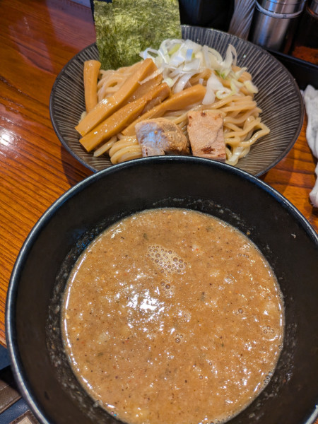 「濃厚魚介つけ麺(1100円)＋メンマ」@麺屋 恵心の写真