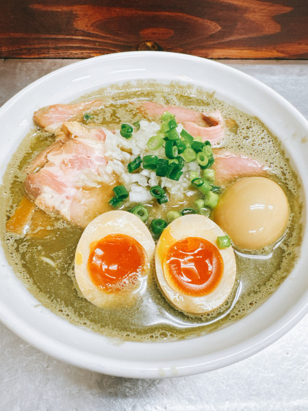 「ニボコンクリート塩」@麺や 睡蓮の写真