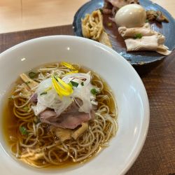 松茸と水　1,050円