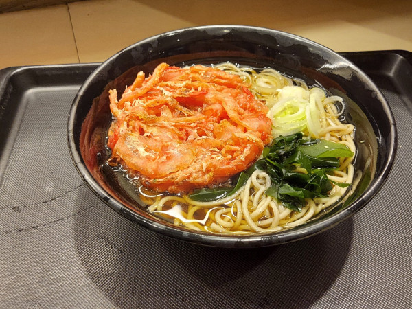 「紅生姜天そば 600円」@名代 富士そば 高田馬場駅店の写真