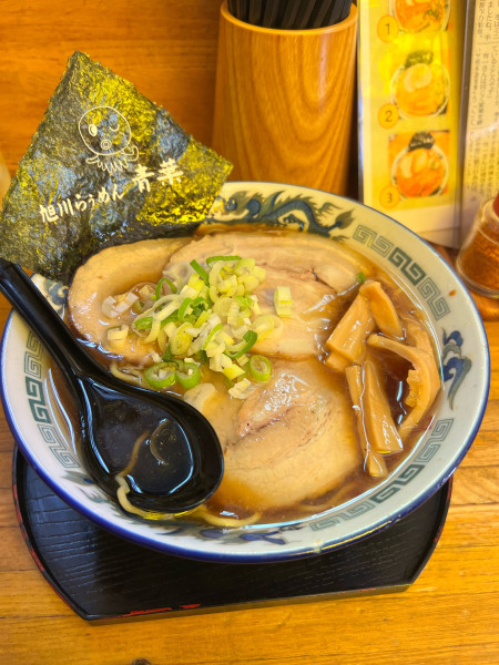 「正油チャーシュー麺」@旭川らぅめん青葉 本店の写真