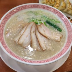 塩とんこつラーメン