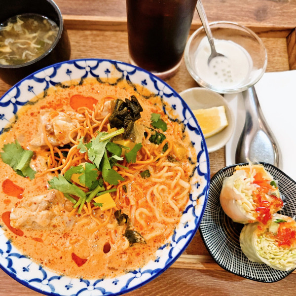 「カオソイ」@オリエンタルエレファント 高田馬場店の写真