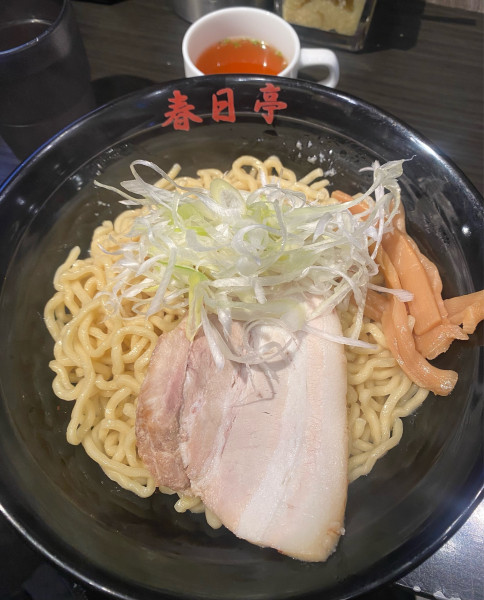 「しょうゆ油そば中　970円」@油そば専門店 春日亭 渋谷センター街店の写真