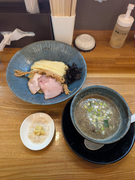 「鶏煮干しつけそば」@麺彩 こはねの写真