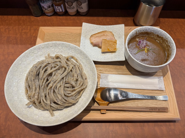 「御影つけめん 並」@手打式特級多加水 御影麺 鏑矢の写真