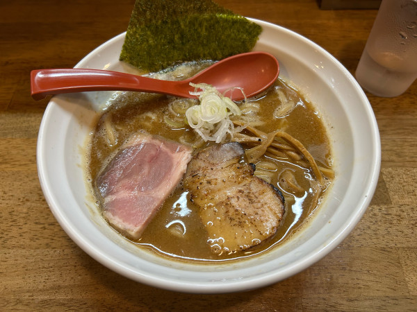 「魚介豚骨ラーメン」@めん屋 平右衛門の写真