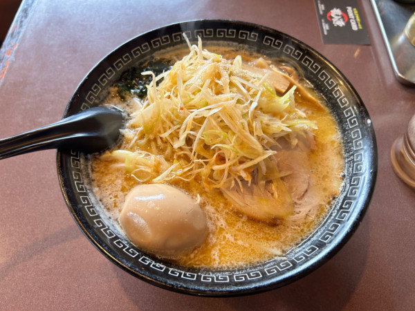 「味噌ネギ+味玉」@北海道らーめん 龍源 所沢二号店の写真