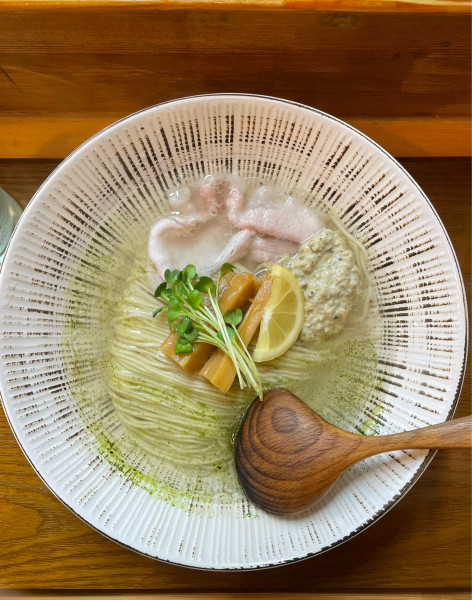 「牡蠣そば」@中華そば 華塩の写真