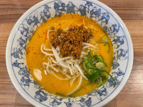 「担々麺　￥８８０」@八宝菜館 大府店の写真