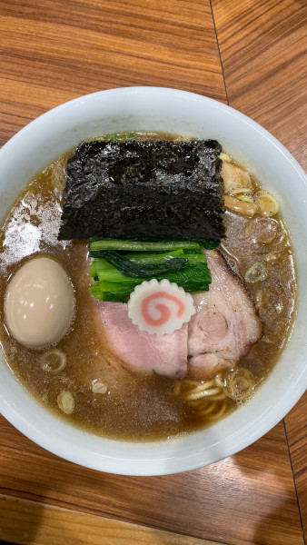 「にぼし正油+味玉」@中華そば 西川の写真