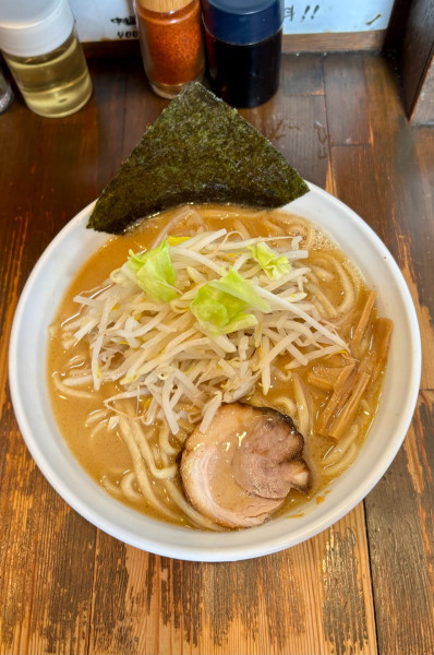 「味噌らーめん大盛（900）」@つけめん らーめん 荒海の写真