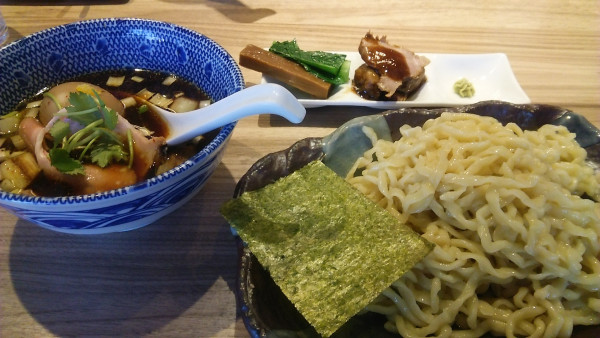 「つけそば 1050円＋半熟煮卵 120円」@麺や 豊の写真