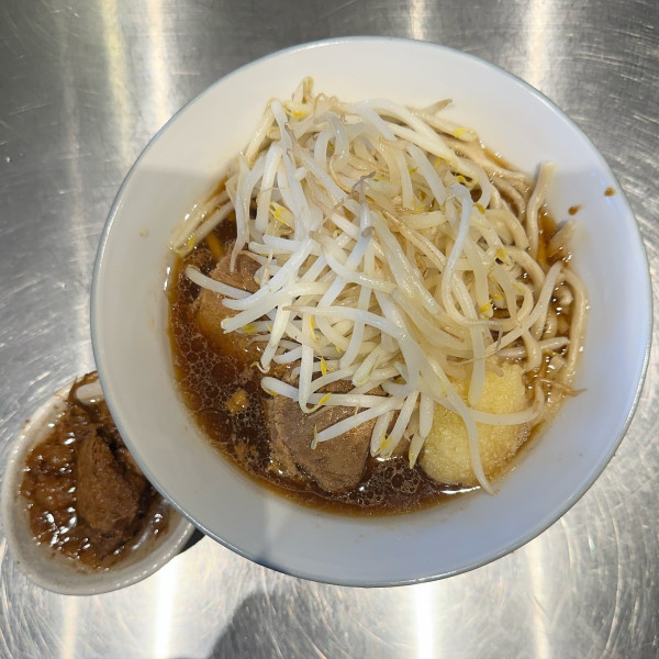 「らーめん（200g ニンニク セアブラ）」@成城贅肉店の写真