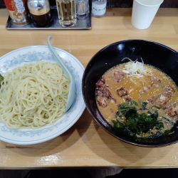 ロース味噌󠄀つけ麺　　1200円