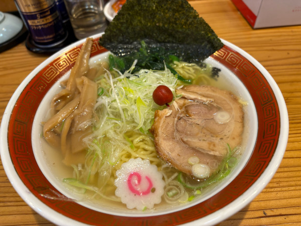 「塩そば830円」@中華そば 浜田屋 県庁店の写真