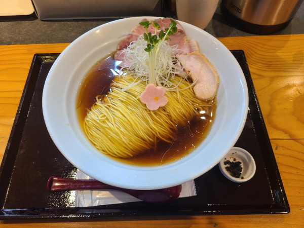 「中華そば(醤油)」@鶏出汁中華そば 珀寛流の写真