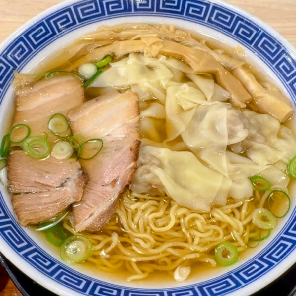 「ワンタンメン1,100円」@支那そばへいきち 二代目 鹿嶋店の写真