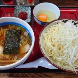 辛味特製もりそば：中辛（1,170円）＋生玉子（60円）