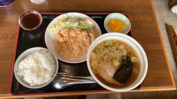 「日替わりランチ1200」@家族亭 龍門 池田店の写真