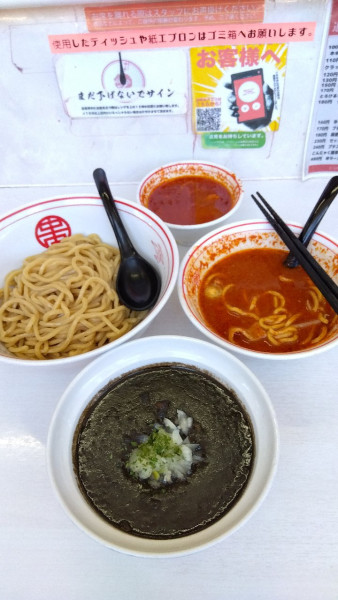 「愛しのカリー+半ラーメン+バター+プチスープ」@蒙古タンメン 中本 船橋店の写真