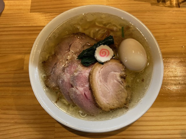 「特製中華蕎麦・塩（手揉み麺）」@麺道 六善の写真