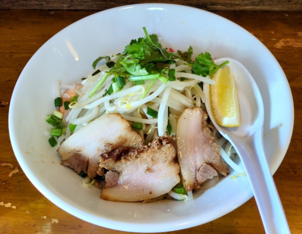 「タイのあぶらそば」@ノンチョークディーの写真