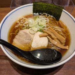純鶏ラーメン(690円)