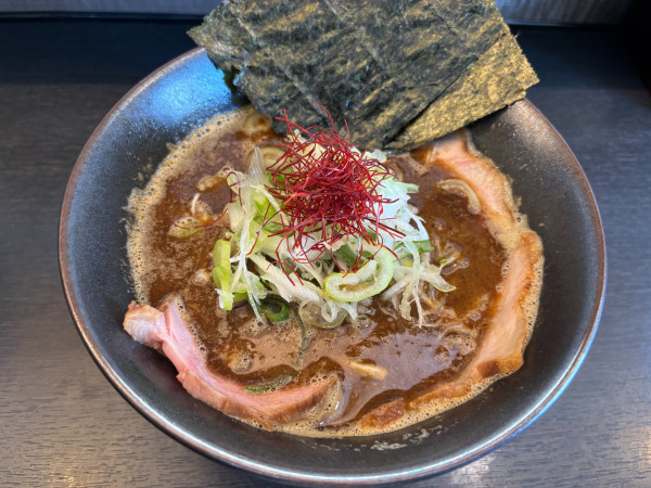 「焼きあごらーめん」@麺屋なにがしの写真