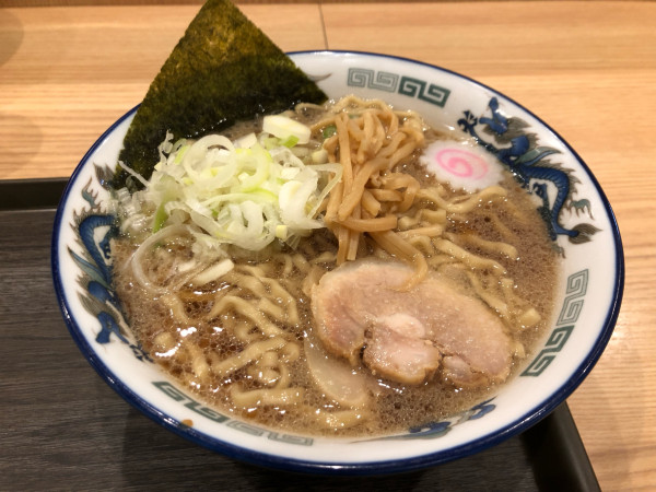 「らーめん」@舎鈴 池袋東口店の写真