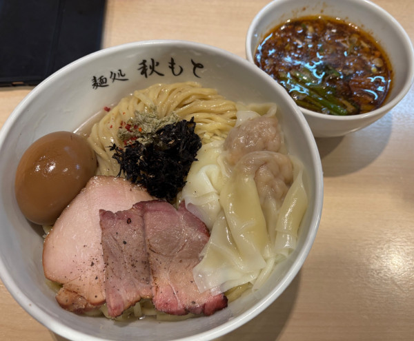 「特製鰹醤油つけ麺　大盛」@麺処 秋もとの写真