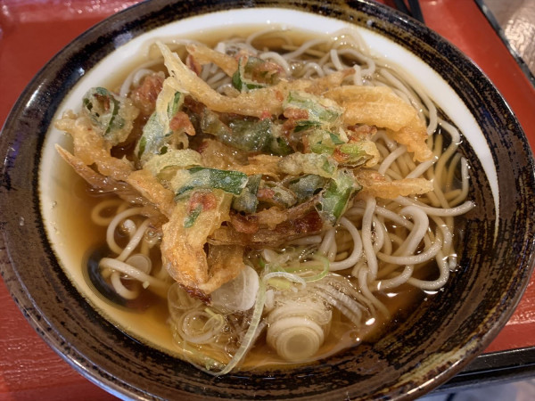 「かき揚げそば」@立ち喰い蕎麦 絃の写真