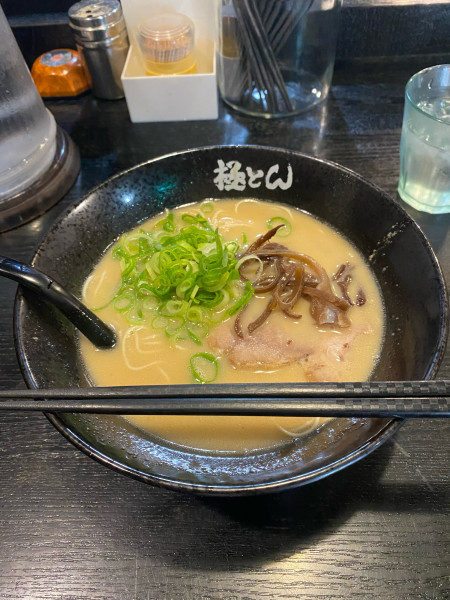 「極とんラーメン」@極とんラーメン 駅前店の写真