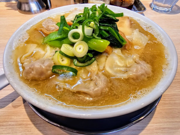 「塩ワンタンメン」@桜上水 船越の写真