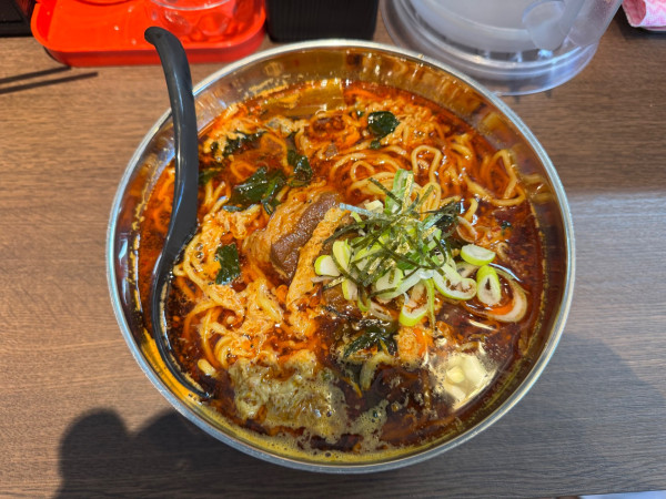 「かるびラーメン(辛さ普通) 1100円」@かるびラーメン 神田小川町店の写真