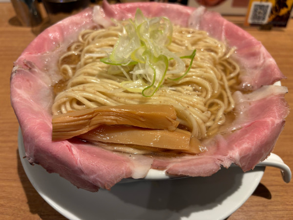 「平和（大魚醤油ラーメン）（890円）」@ラーメン大戦争TOKYOの写真