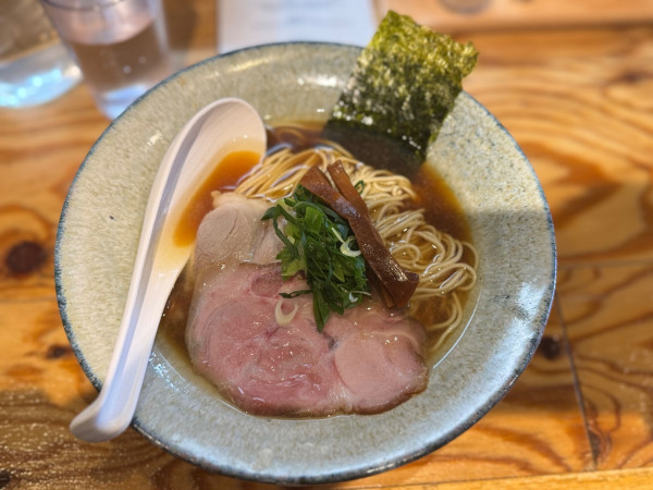 「淡麗鶏そば(醤油) 980円」@浅草ゆきかげ 結の写真