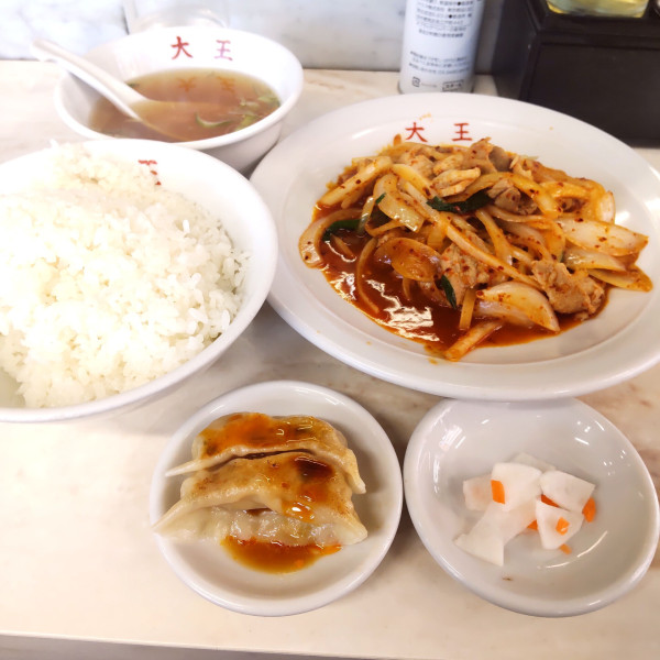 「日替り定食、餃子２個付き（￥550）」@つけ麺大王 蒲田店の写真