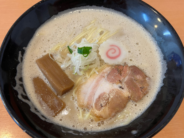 「鶏豚骨ラーメン」@吉風の写真