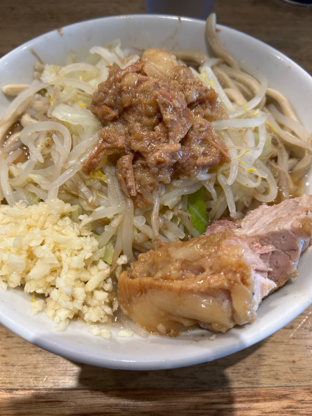 「ラーメン(ニンニクアブラ)」@MEN YARD FIGHTの写真