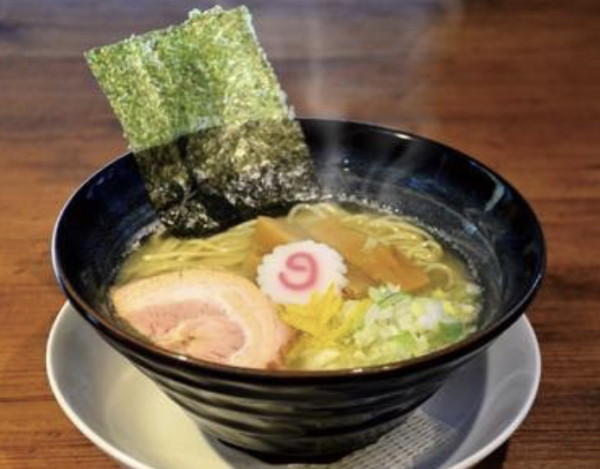 「塩らあめん」@麺処 とらたまの写真