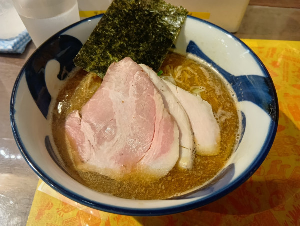 「淡麗味噌煮干しそば　マキシマムTKG」@食撃の琥煌の写真