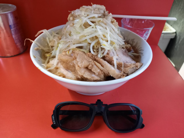 「小豚ラーメン(野菜・あぶら)」@ラーメン二郎 三田本店の写真