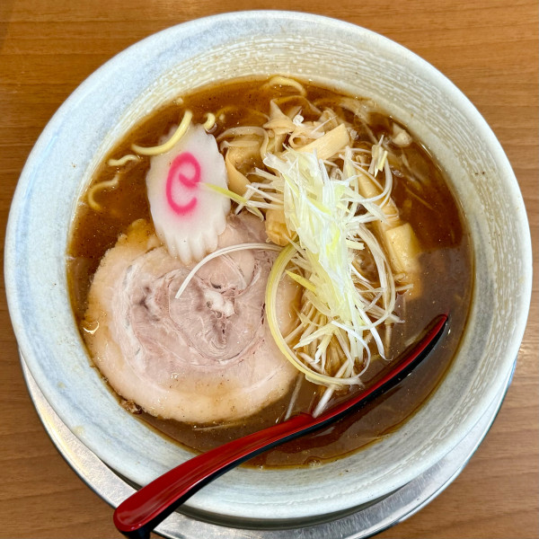 「煮干しらーめん（麺少なめ）¥750」@栄昇らーめんの写真